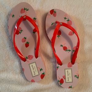 Kate Spade Fiji Flip Flops Wild Strawberries Size 8 Sandals Brand New